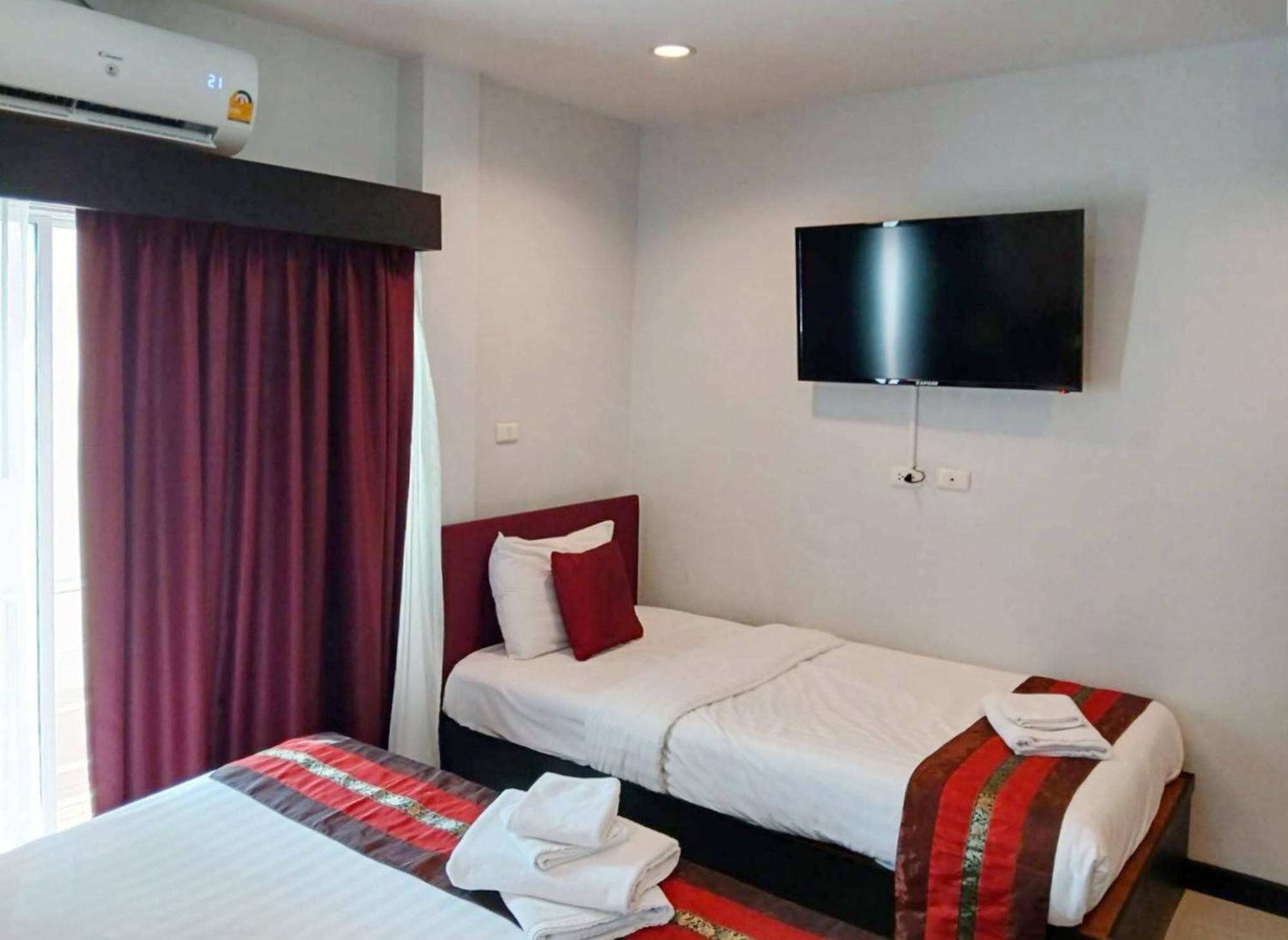 Sunray Beach Hotel Patong Exteriör bild