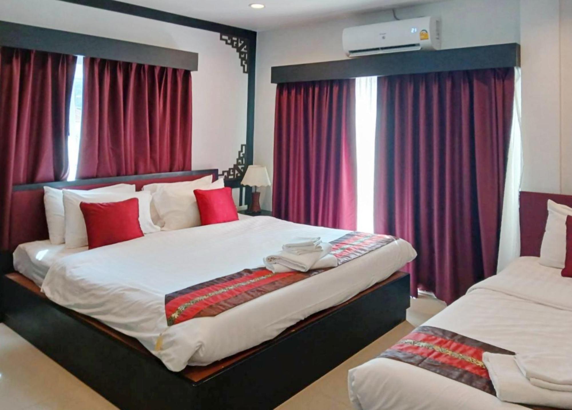 Sunray Beach Hotel Patong Exteriör bild