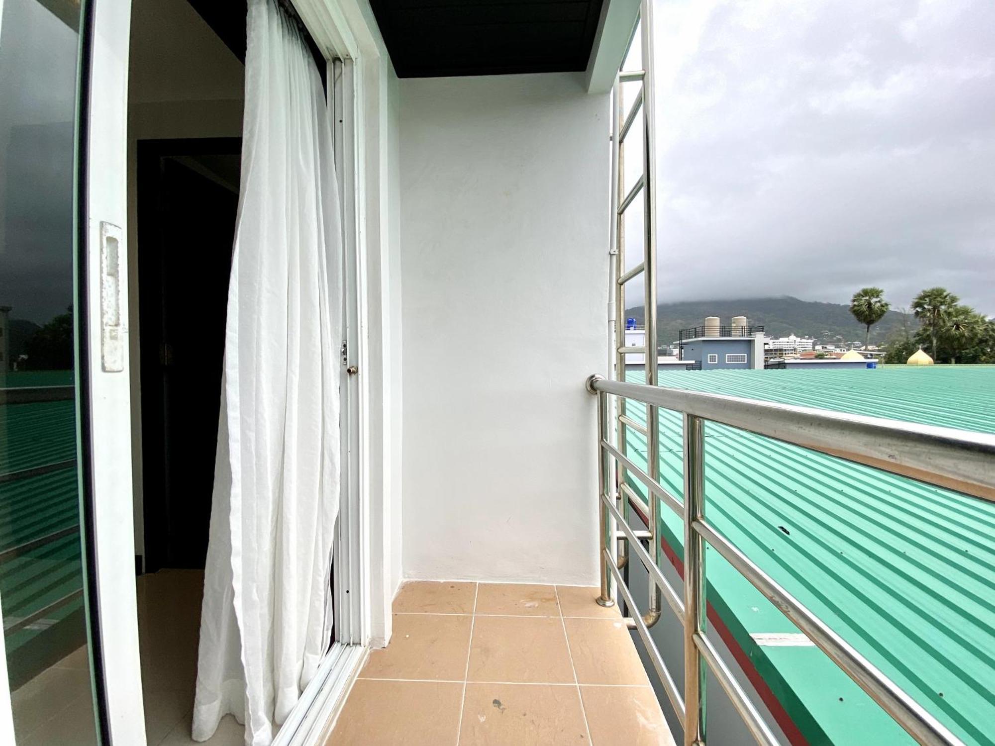 Sunray Beach Hotel Patong Exteriör bild